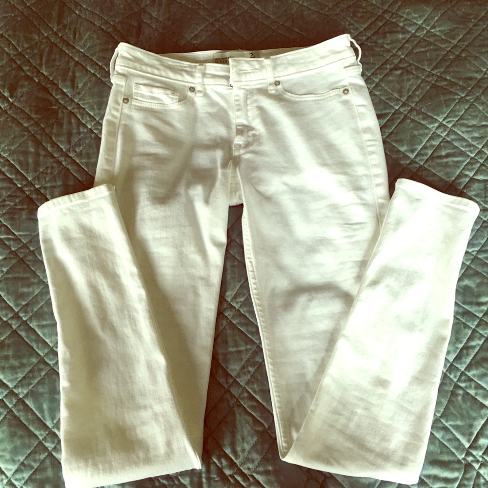White Super Skinny Abercrombie Jeans
